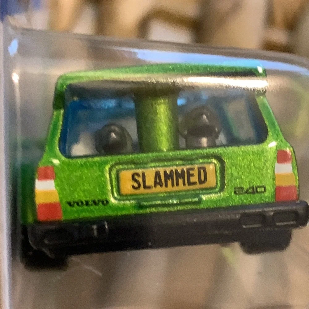 Hot Wheels Volvo 240 Drift Wagon Green Car HW Slammed 4/5 Hotwheels 245/250 New